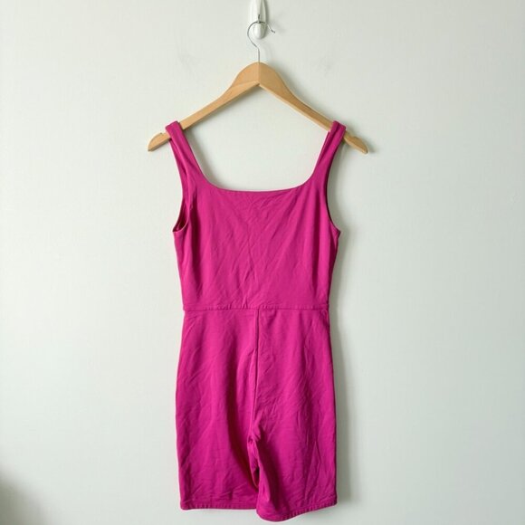 Aritzia Babaton Contour Squareneck Romper Magenta Pink Size Medium - Picture 3 of 5